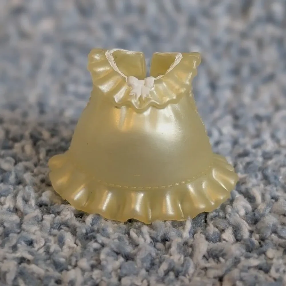 LOL Surprise Lil Sister Butter Yellow Rubber Ruffle Dress Outfit